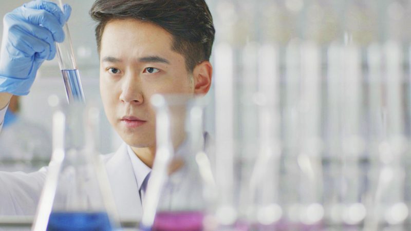 汽车行业对耐高温胶粘剂的需求解析与选型要点